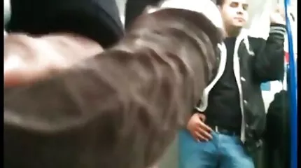 Szerepet akart kapni egy pornófilmben. fiatal punci