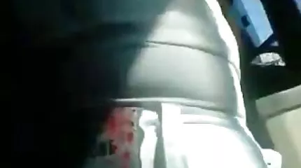 Ázsiai nagy szoros puncik húzza a pénisz cenzúrázatlanul.