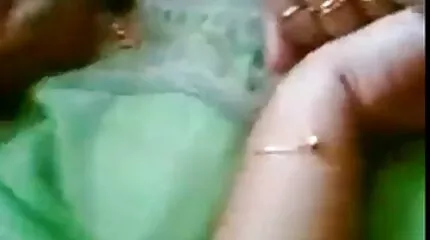 Egy lány és egy fekete négyes. puncivideo