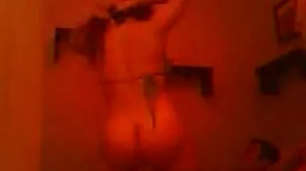 Forró menyecske Cherie Deville megbassza a tini Kyle-t cseh puncik